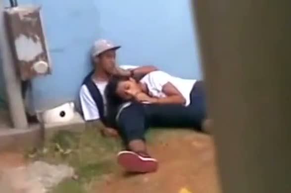 College girl giving her boyfriend a nice blowjob outdoor