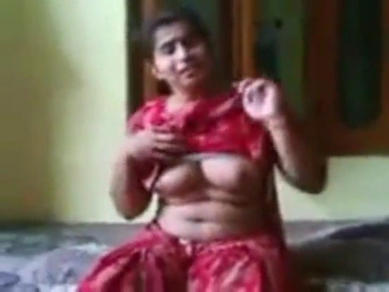 Aunty fuck with her son's best friend in her home alone